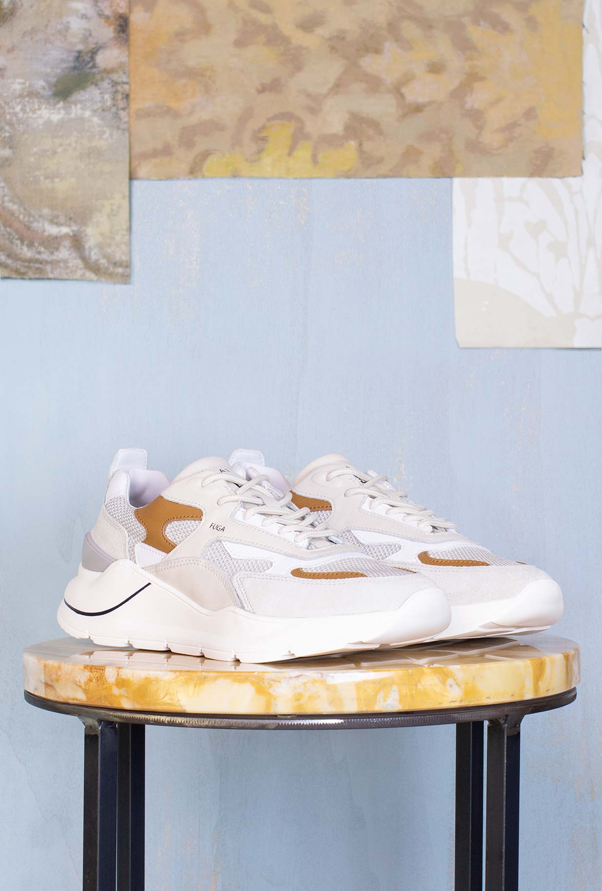 Sneakers DATE Fuga da uomo nella colorway natural white-cuoio