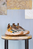 Sneakers Kotetsu da donna di Flower Mountain a pois verde e beige