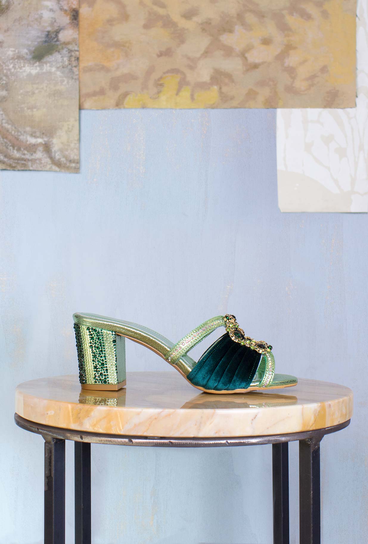 Sandalo Gioiello Gemma da donna di Rise Shoes color smeraldo