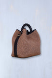 borsa secchiello di via mail bag coral nomad nella colorazione nero e caffè